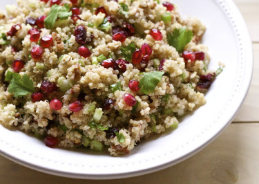 Meatless Monday: Quinoa Salad with Chick Peas & Spinach